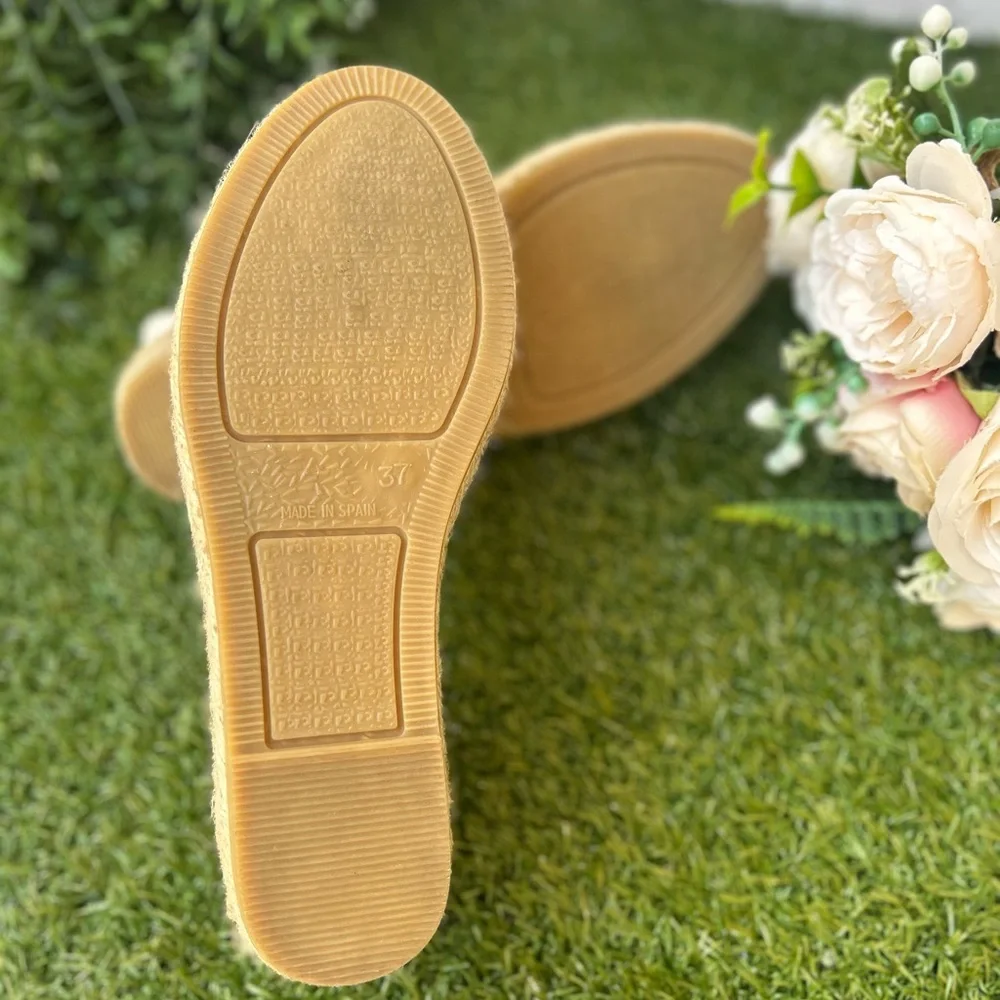 VALENTINO Jessica Espadrille Loafer Leather  Slip-Ons with Gold Emblem Cream 7